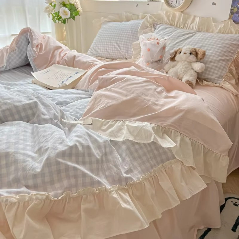 Skorter | Gingham Check Ruffled Edges Bedding Set