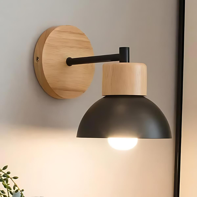 Skorter | Stylish wall lamp made of wood for a harmonious home