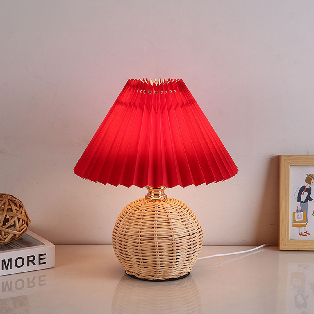 Skorter | Modern Table Lamp with White Pleated Shade
