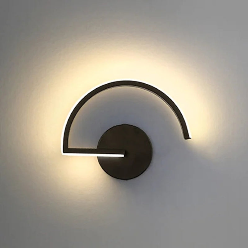 Skorter | Modern LED Wall Lamp Black/White Metal