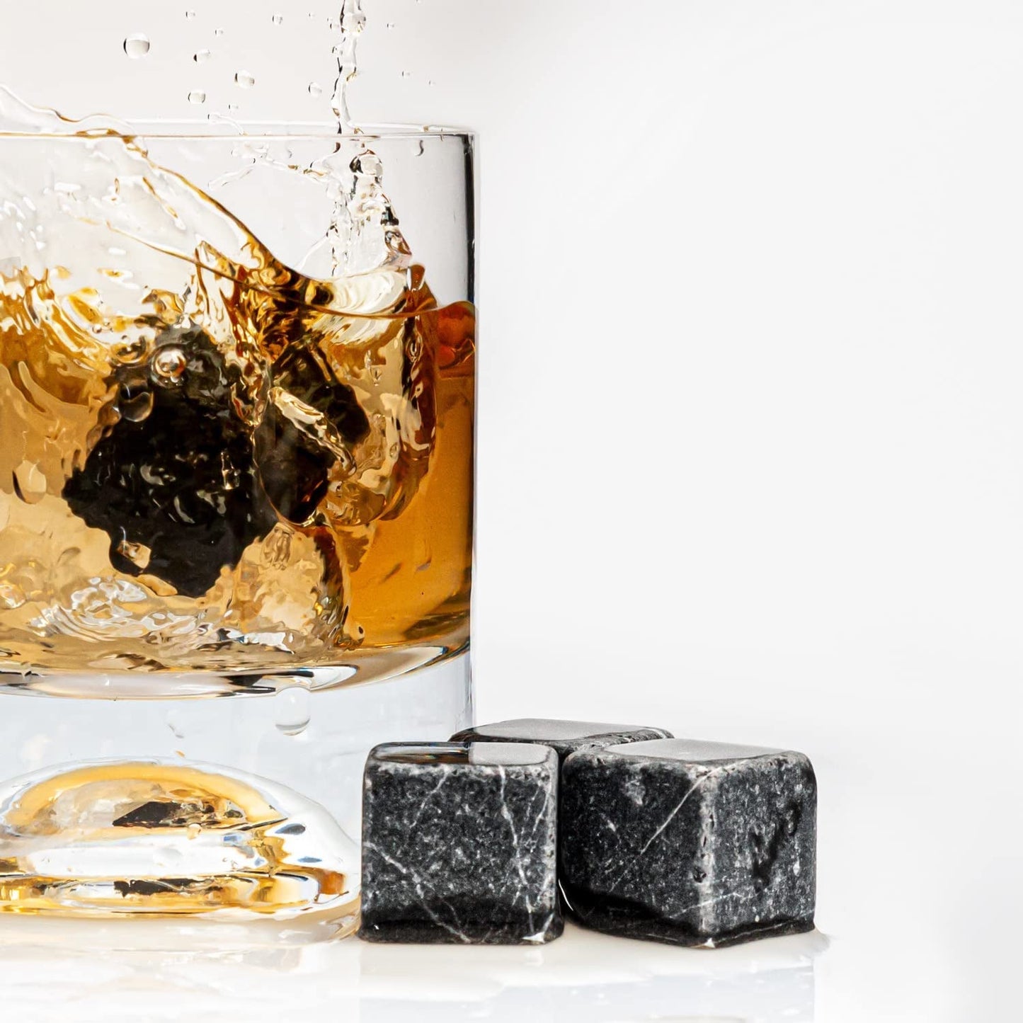 Skørter | Premium Whiskey Stones Gift Set with 12 Pcs Stones and Bag. Whiskey, Bourbon, Cognac, Scotch, Gin, Wine Drink. Marble Reusable Ice Cubes. Birthday Gift for Whiskey Lovers.… (Dark Grey)