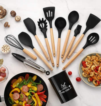 Skorter kitchen utensils with wooden handle 11 pieces