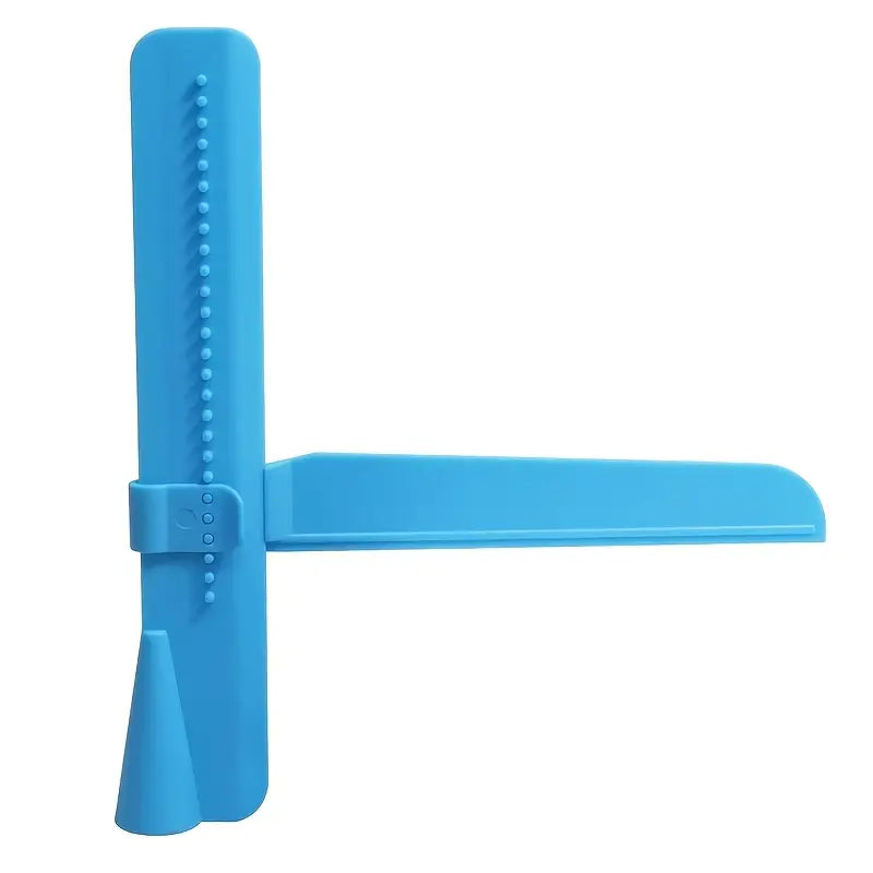 Skorter | Cake smoothing tool for even spreading and decorating of cakes