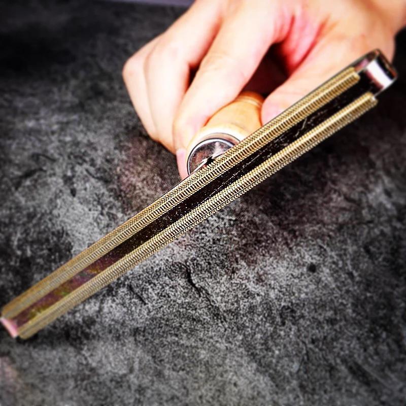 Skorter | Lint remover for cashmere wool sweaters knitwear