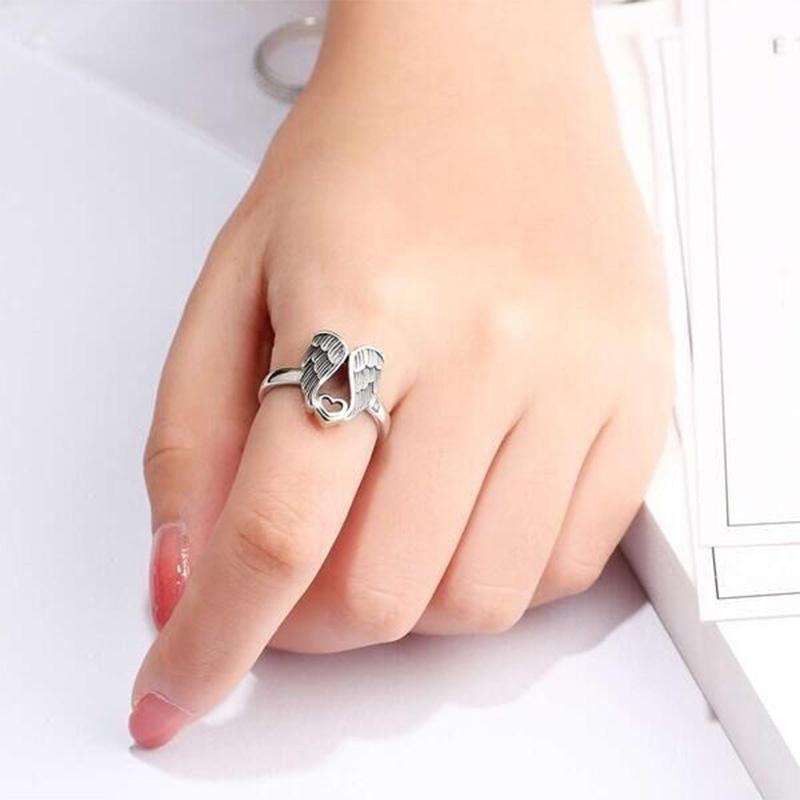 Skorter | Angel Love Heart Ring