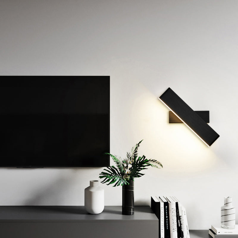 Skorter | Aqsa Minimalist LED Wall Lamp - Black/Gold/Brown, Bedroom, Metal