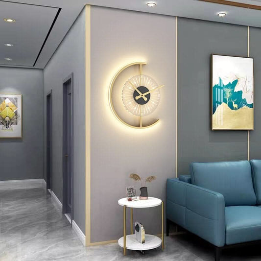Skorter | LED Wall Clock with Built-In Ambient Lighting