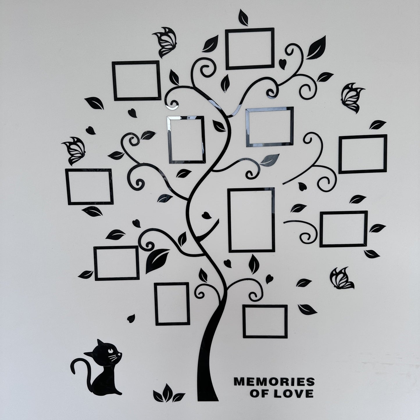 Skorter | 1 Set Acrylic Wall Decoration - 3D Creative Photo Tree for Family & Pets, Self-Adhesive Wall Sticker for Living Room, Hallway, Veranda, Share Special Memories