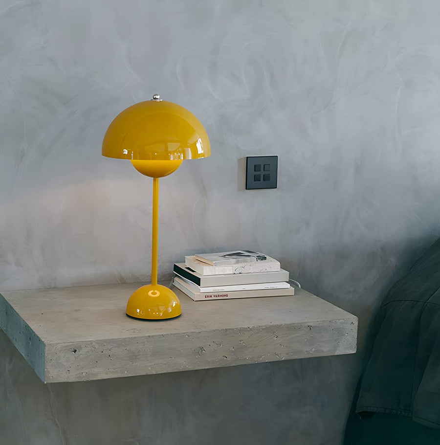 Skorter | Flowerpot Table Lamp - Rechargeable Bedside Lamp & Cordless Design Mushroom Shaped Lamps