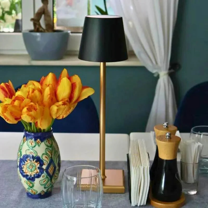 Skorter | Dimmable High Table Lamp
