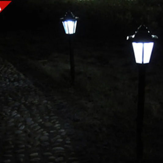Skorter | Solar Garden Lantern with LED – Outdoor Lighting for Terrace & Garden in Classic Lamp Design