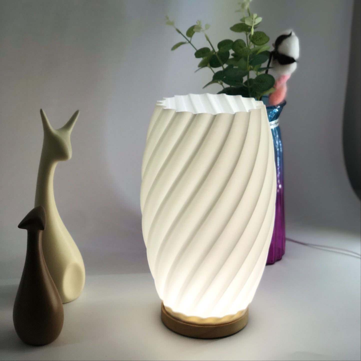 Skorter | ModiLamp - Modern USB Table Lamp with 3-Color Lighting and Stylish Design