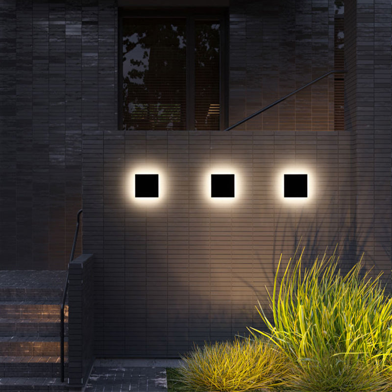 Skorter | LunaGlow - Minimalist LED Wall Lamps Black Metal for Garden and Hallway