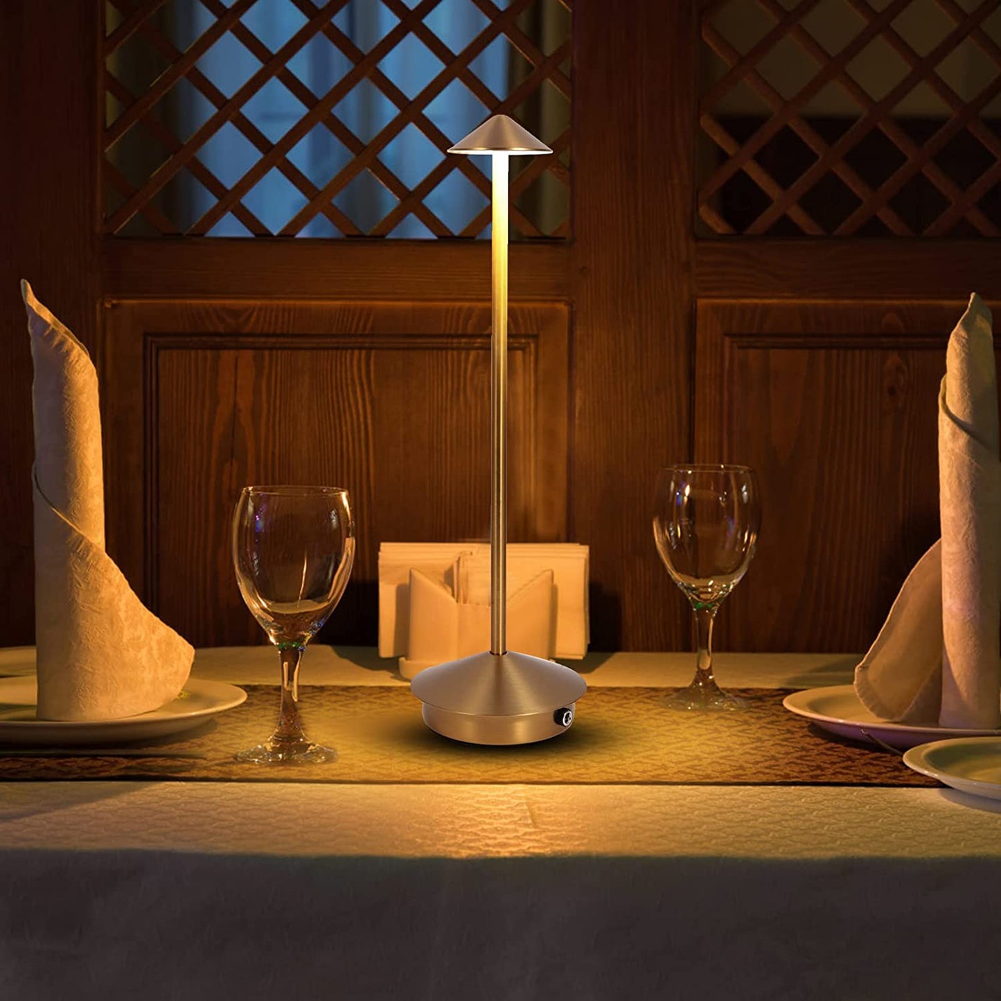 Skorter | Portable table lamp - Cordless lamp inspired by dimmable Pina Pro