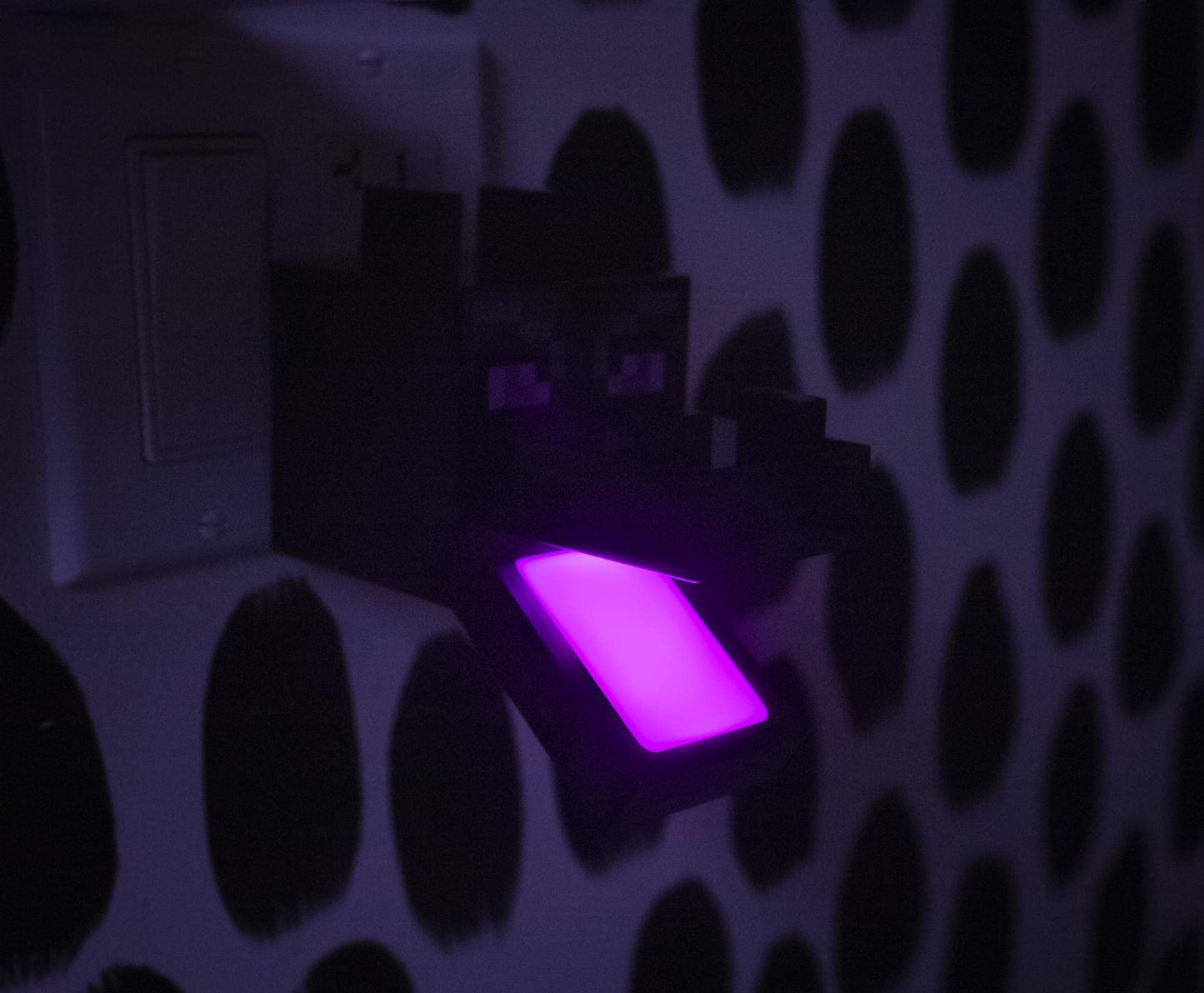 Skorter | Ukonic Minecraft Purple Ender Dragon Night Light | LED Ambient Light with Automatic Dusk to Dawn Sensor