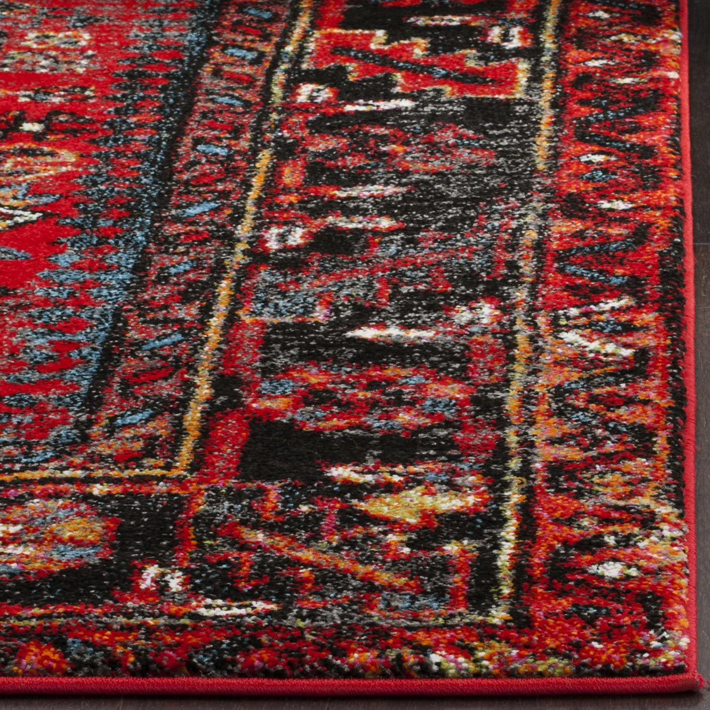 Skørter | Safavieh Vintage Hamadan Collection VTH211A Oriental Traditional Persian Non-Shedding Stain Resistant Living Room Bedroom Runner, 2'3" x 8', Red / Multi