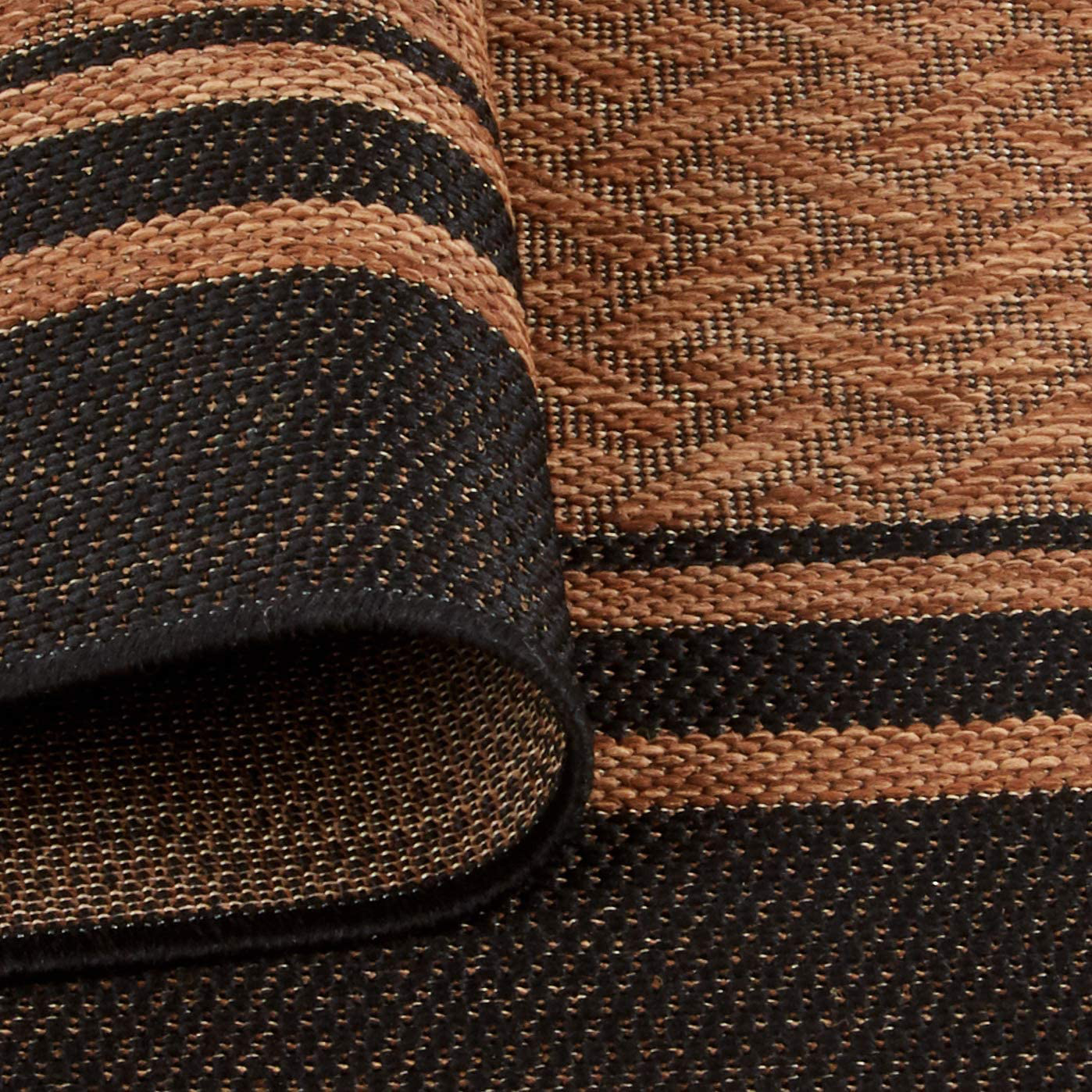 Skørter | Gertmenian Tropical Collection Outdoor Rug Patio Area Rug, 2x6 Runner, Nut Brown Black Edge
