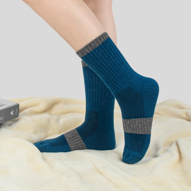 Skorter | 10 Pair Women's Warm Wool Socks - Thick Knitted Thermal Boot Crew