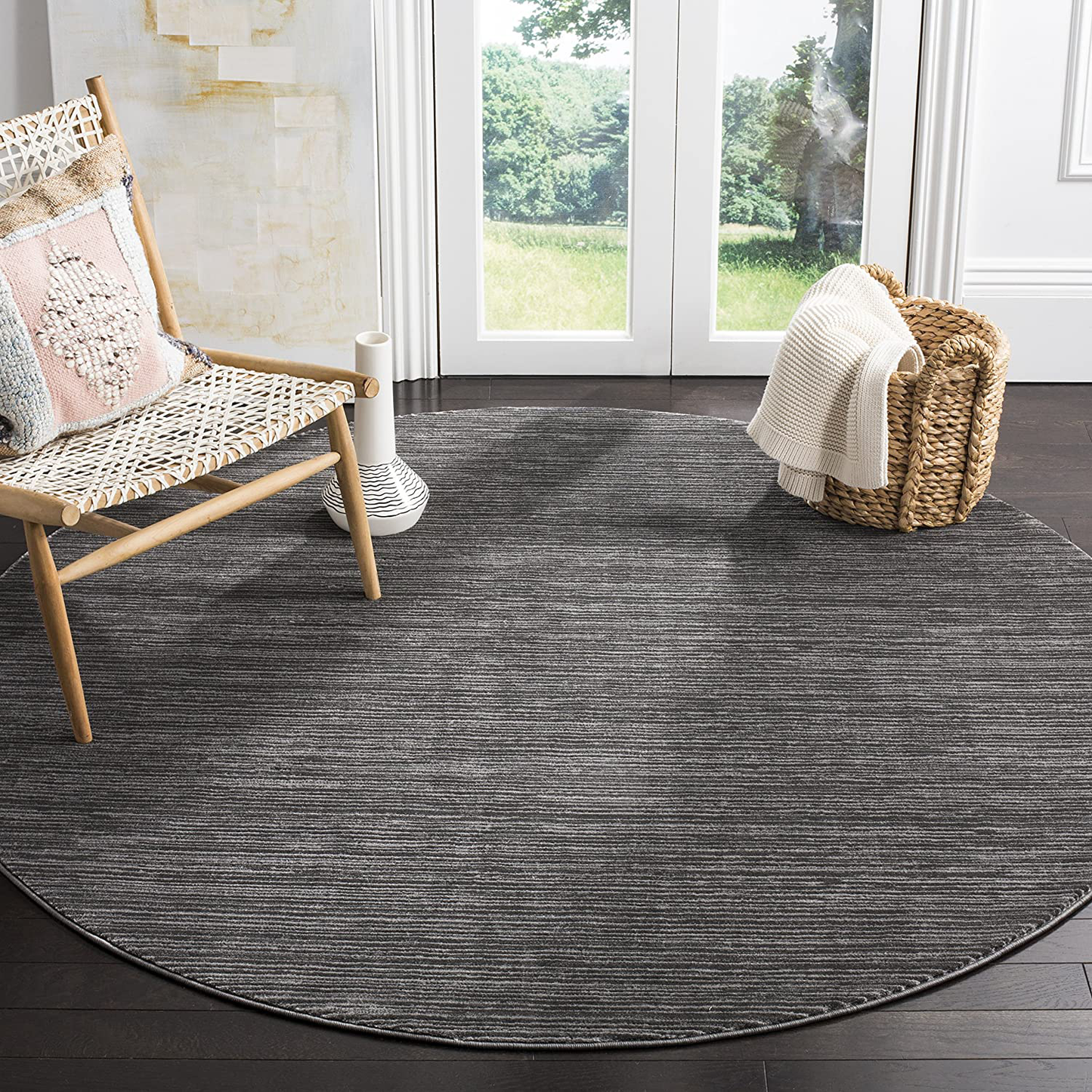 Skørter | Safavieh Vision Collection VSN606D Modern Ombre Tonal Chic Non-Shedding Stain Resistance Living Room Bedroom Area Rug, 4' x 4' Round, Gray