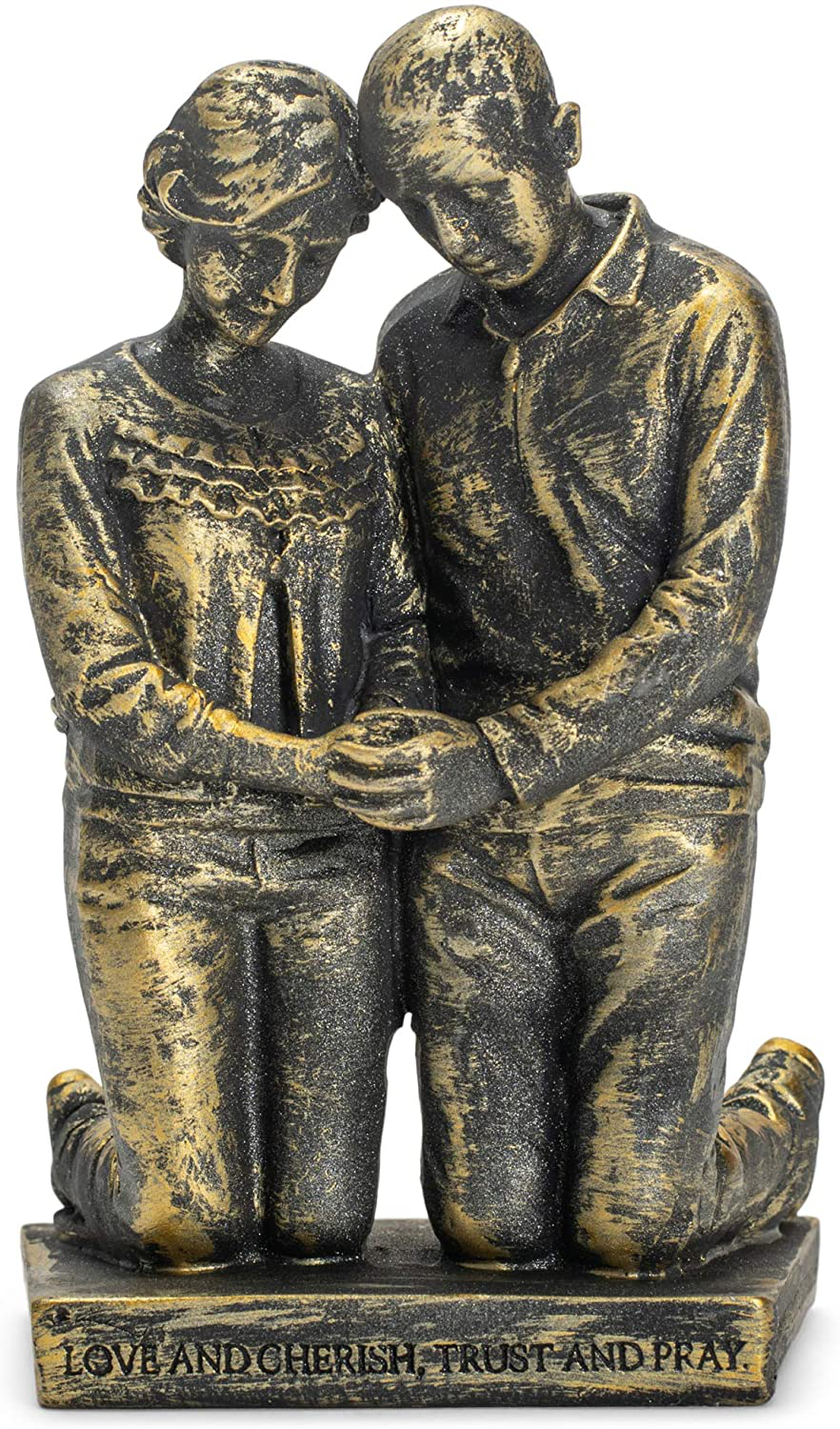 Skorter | Dicksons Beierende Spouse and Spouse 5 inches Gray Resin Stone Table Figurine