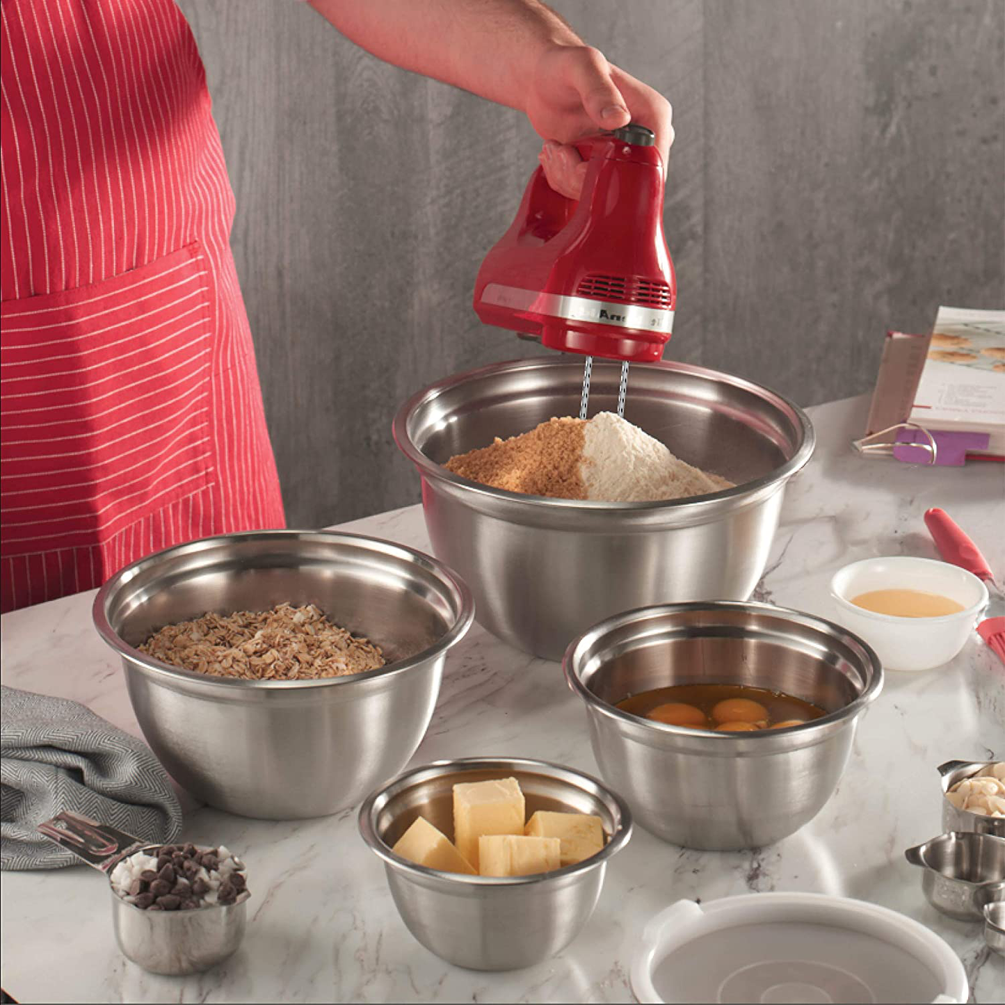Skørter | Premium Stainless Steel Mixing Bowls with Tight Lids (Set of 5) Stackable Bowls for Space-Saving Storage, Easy Grip & Stability Design Mixing Bowl Set Versatile for Cooking, Baking, & Food Storage