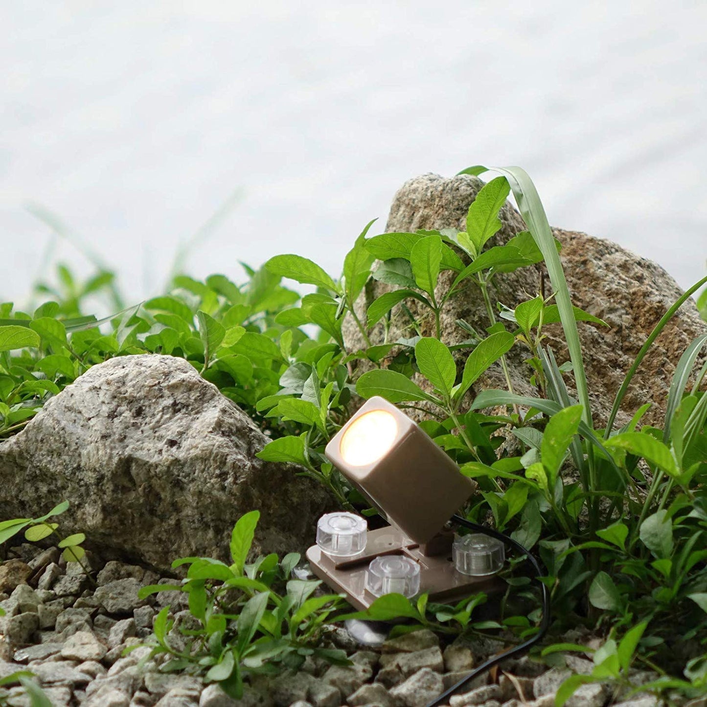 Skorter | Aquahex 60X Solar Underwater Spotlight - Waterproof LED Garden Lighting, Warm White, Brown