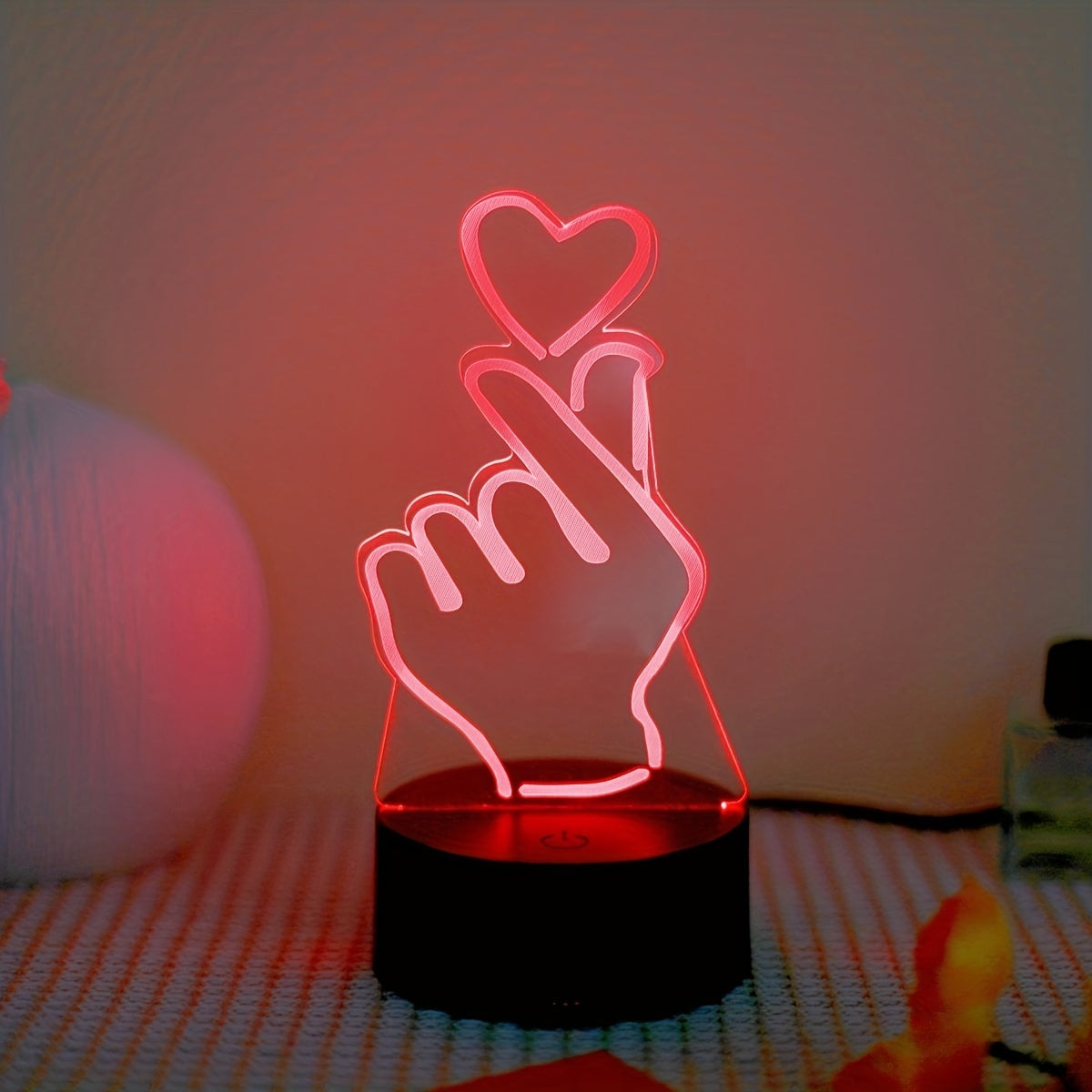 Skorter | IllumiHeart - 7-color LED Night Light with Touch Control