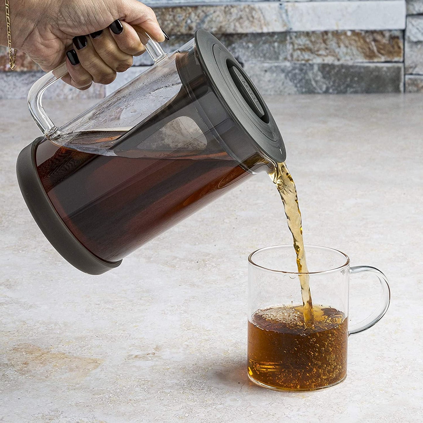 Skørter | Cold Brew Iced Coffee Maker with durable glass carafe and airtight lid, dishwasher safe, perfect 6 cup size, 1.6 qt