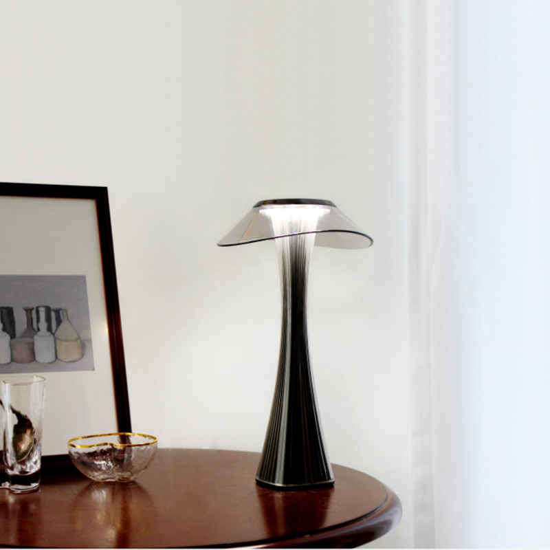 Skorter | Luminara™ LED crystal table lamp