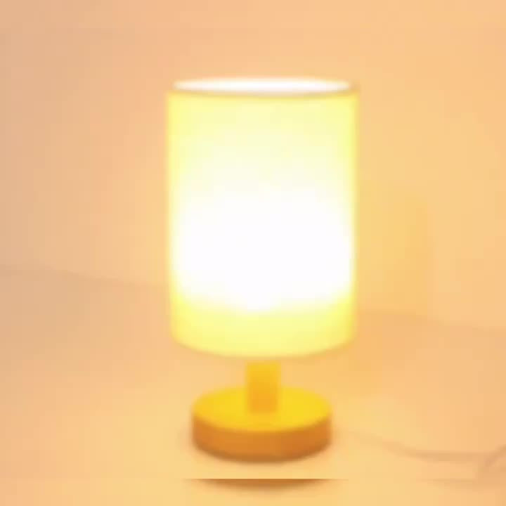 Skorter | HoutLys - Adjustable LED Table Lamp with USB Power