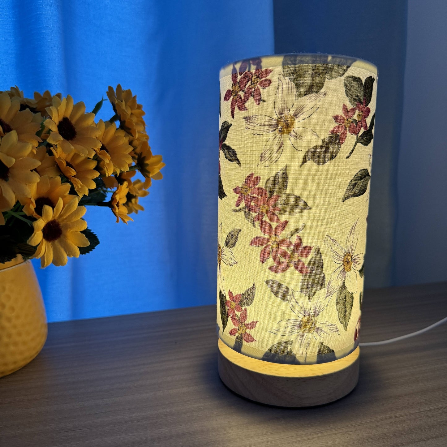 Skorter | HoutLys - Creative Wood Table Lamp with LED
