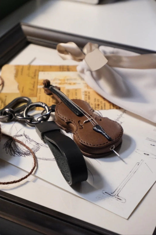 Skorter | Crafted Leather Violin & Cello Keychain
