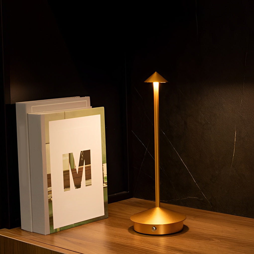 Skorter | LuminZen - Modern spherical desk lamp with RGB color changing and wireless charging