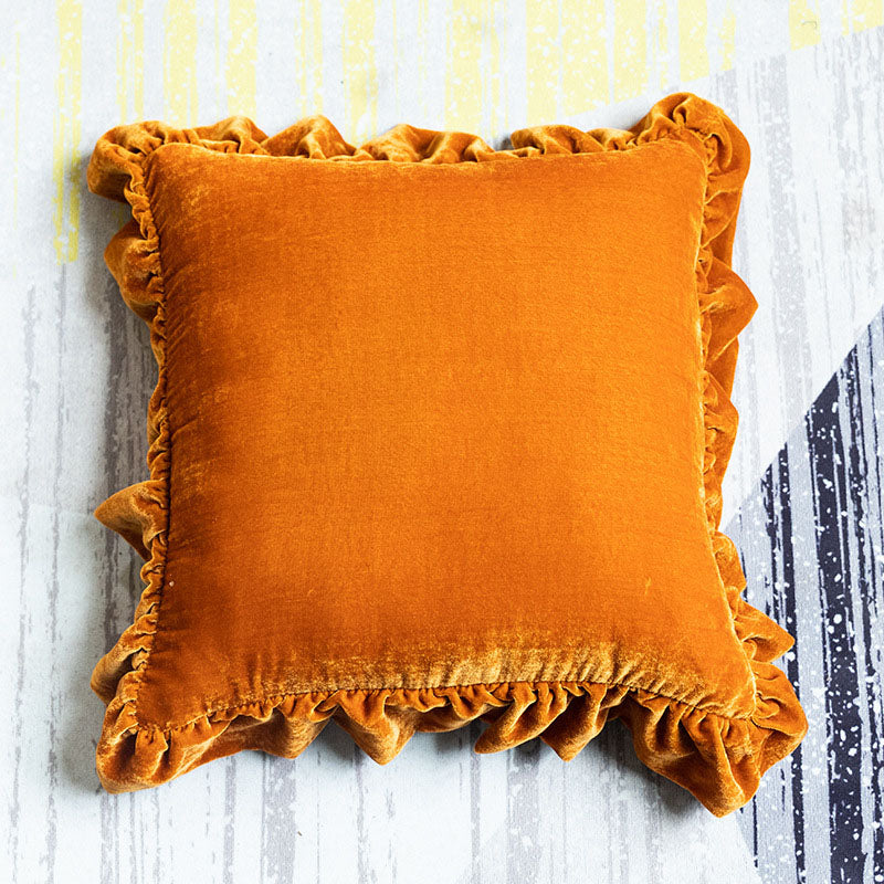 Skorter | Suede Solid Color Pillowcase with Ruffled
