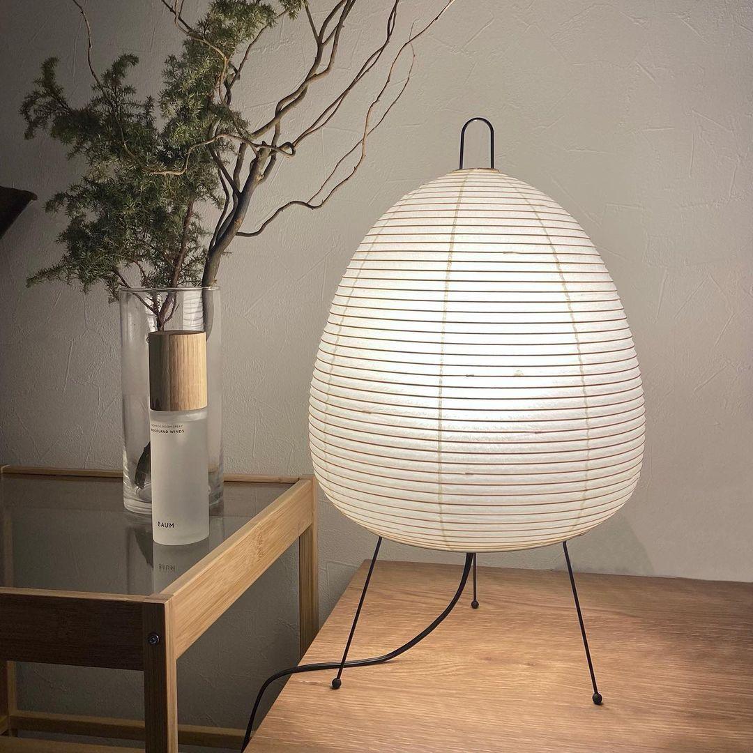 Skorter | Paper table lamp