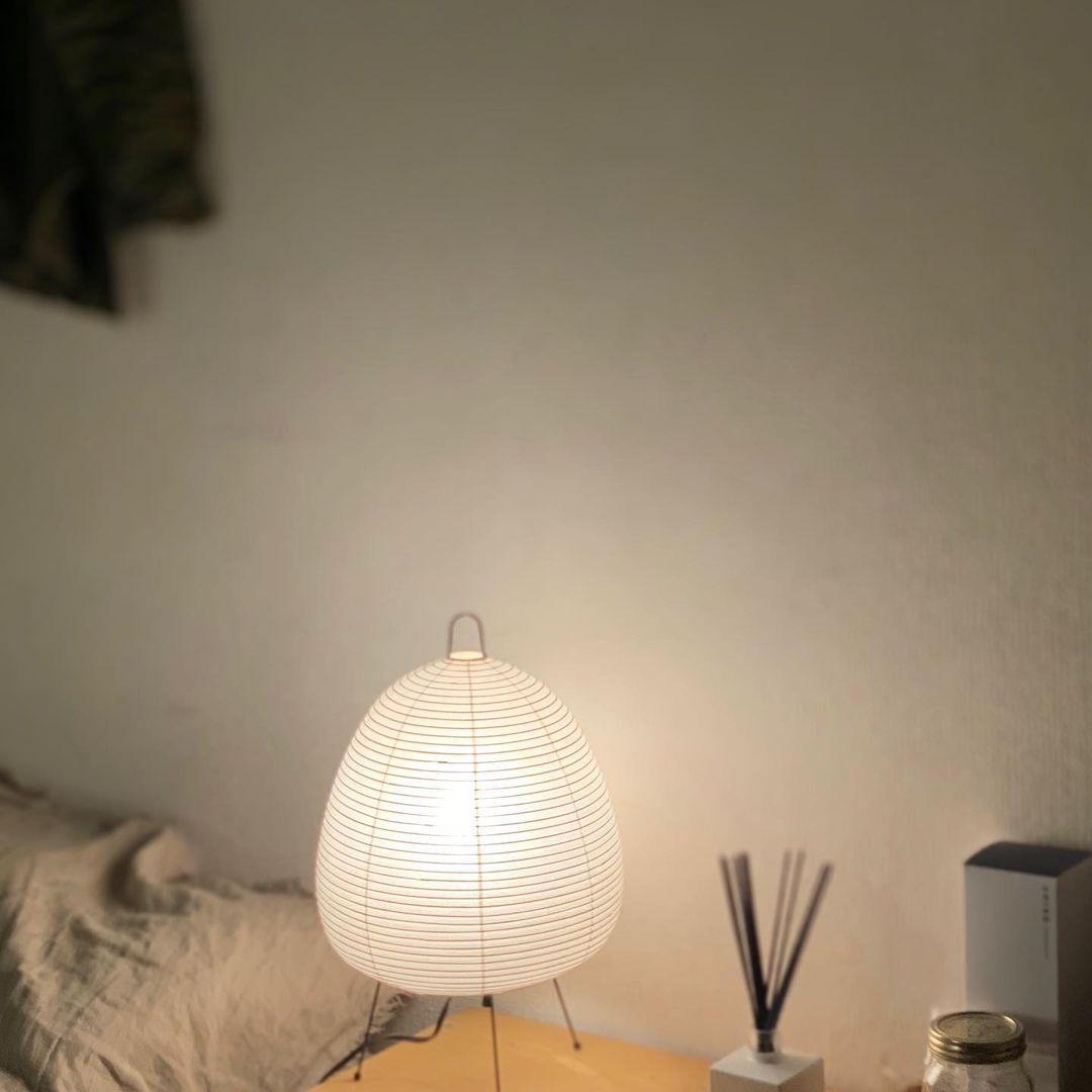 Skorter | Paper table lamp