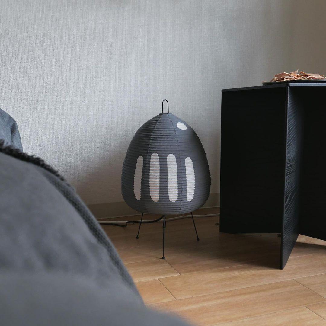 Skorter | Paper table lamp