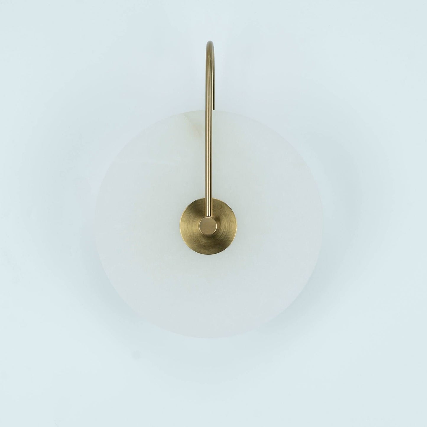 Skorter | Alabaster LED Wall Lamp – Modern Ambient Lighting
