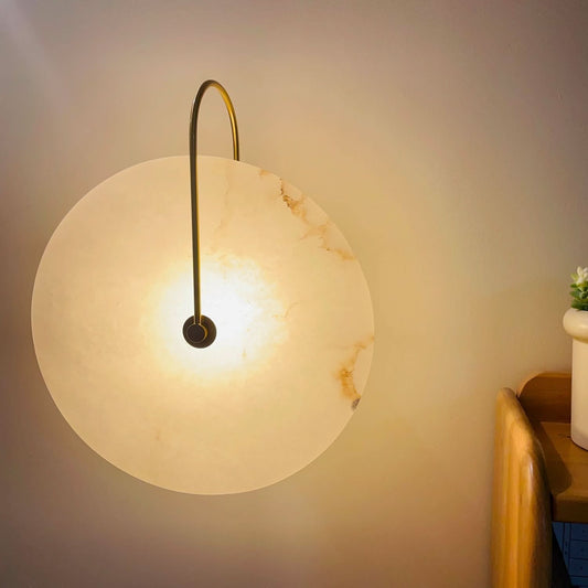 Skorter | Alabaster LED Wall Lamp – Modern Ambient Lighting
