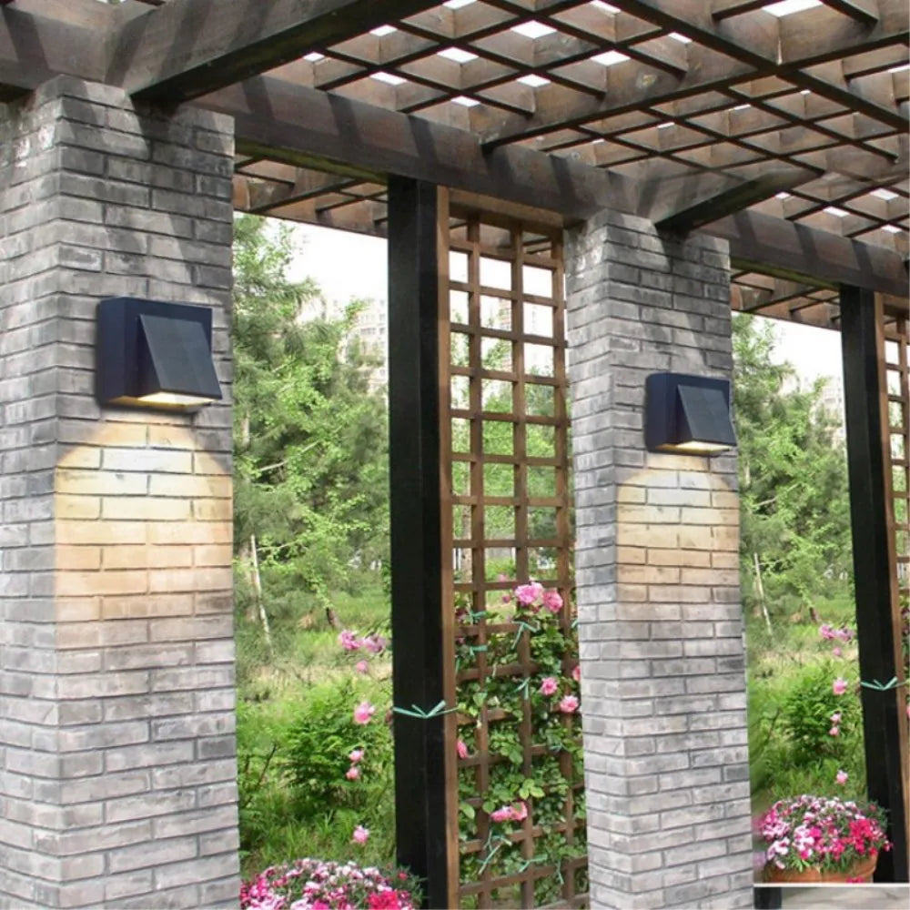 Skorter | OutdoorGleam - Outdoor wall lamp