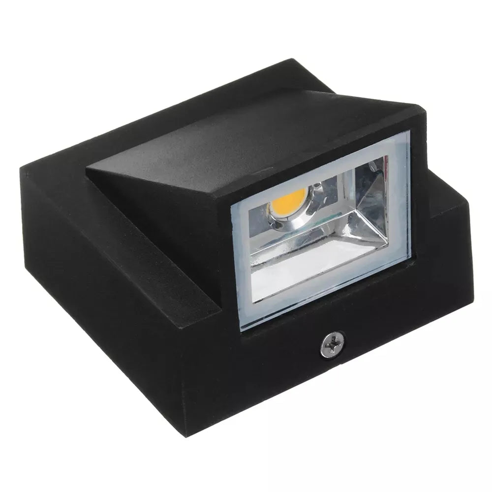 Skorter | OutdoorGleam - Outdoor wall lamp