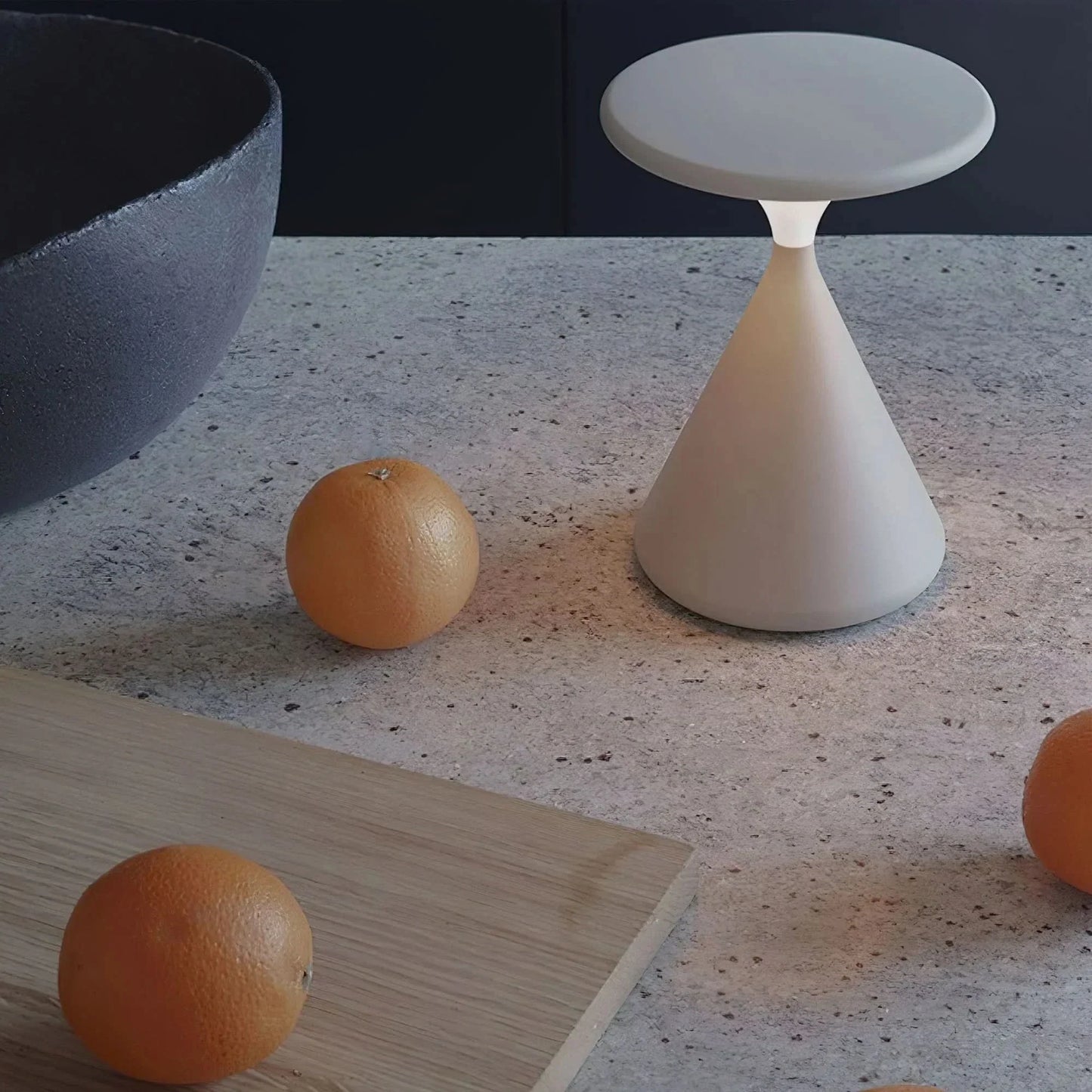 Skorter | Hourglass Cordless LED Table Lamp with Touch Dimmer