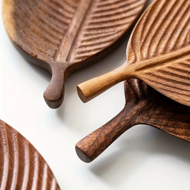 Skorter | Arborwood Leaf Serving Tray