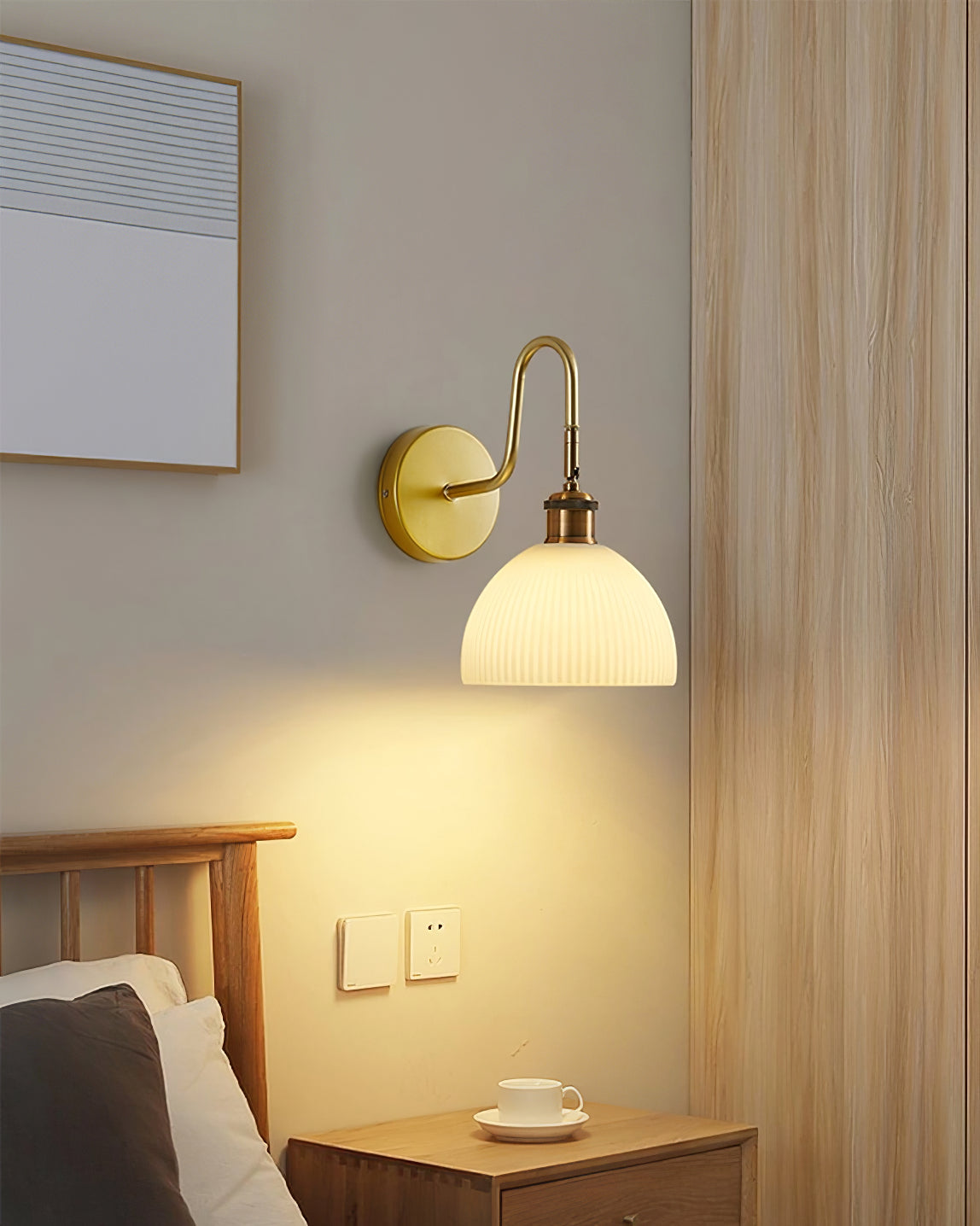Skorter | HeritageBeam – Classic Wall Lamp with Luxe Elegance