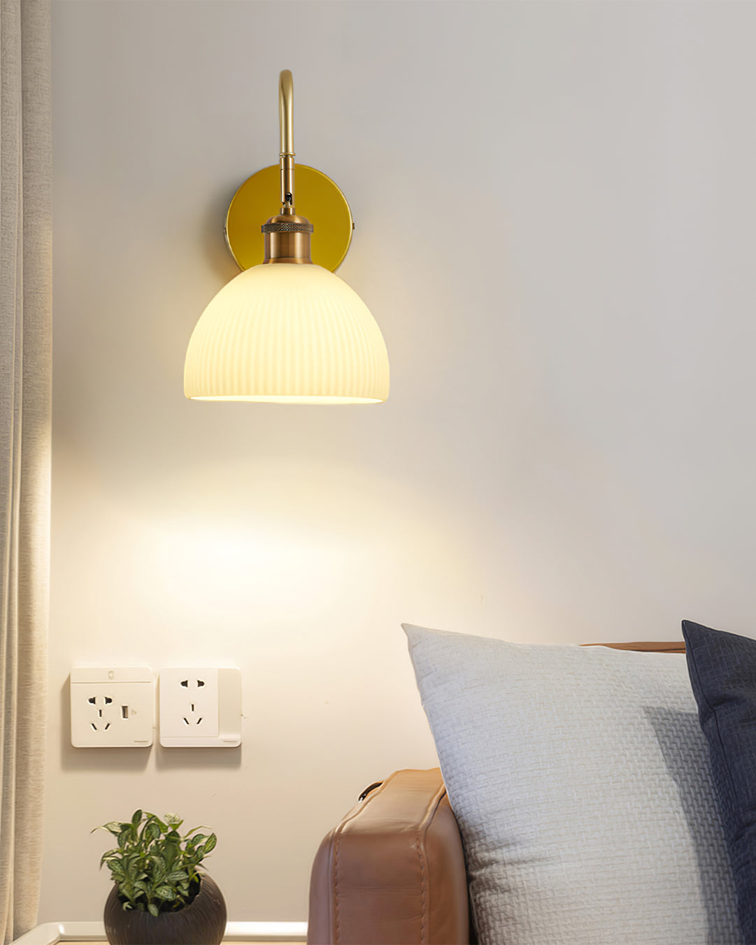 Skorter | HeritageBeam – Classic Wall Lamp with Luxe Elegance