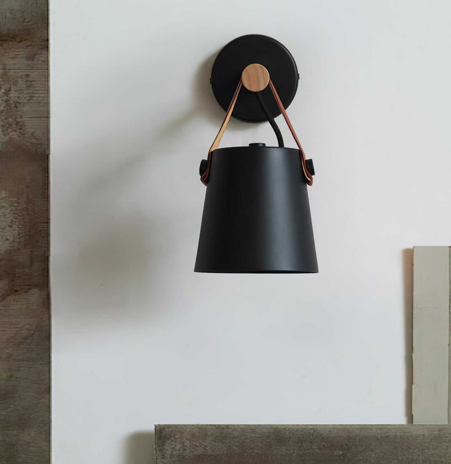 Skorter | Tree Stake Wall Lamp