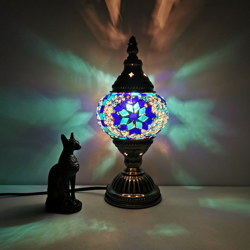 Skorter | Traditional Tiffany Oval Glass Iron 1-Light Table Lamp for the Living Room