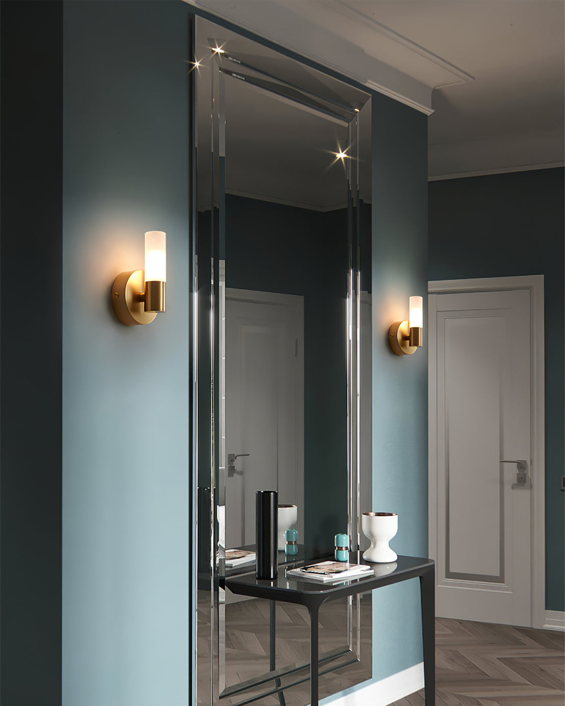 Skorter | CylindraGlow – Chic Cylindrical Wall Lamp for Timeless Ambience