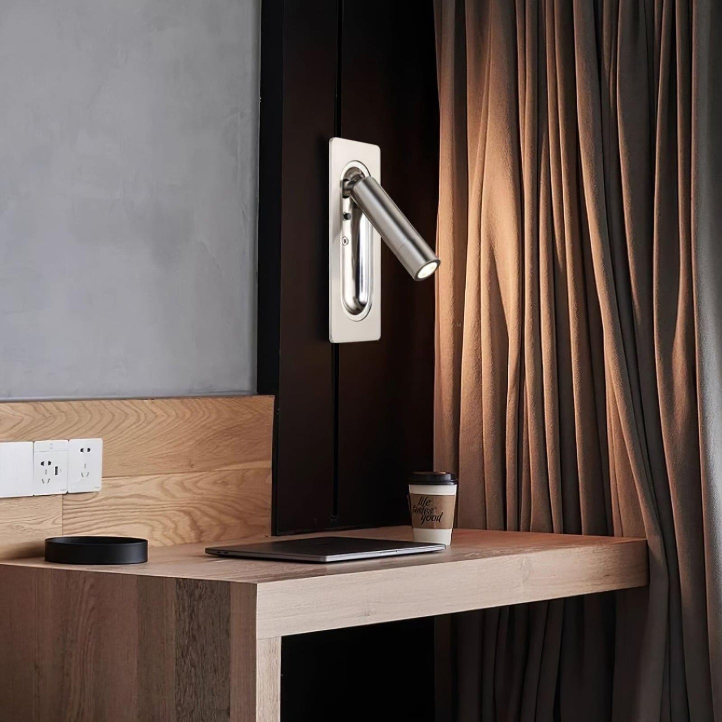 Skorter | Bed lamp LED Wall