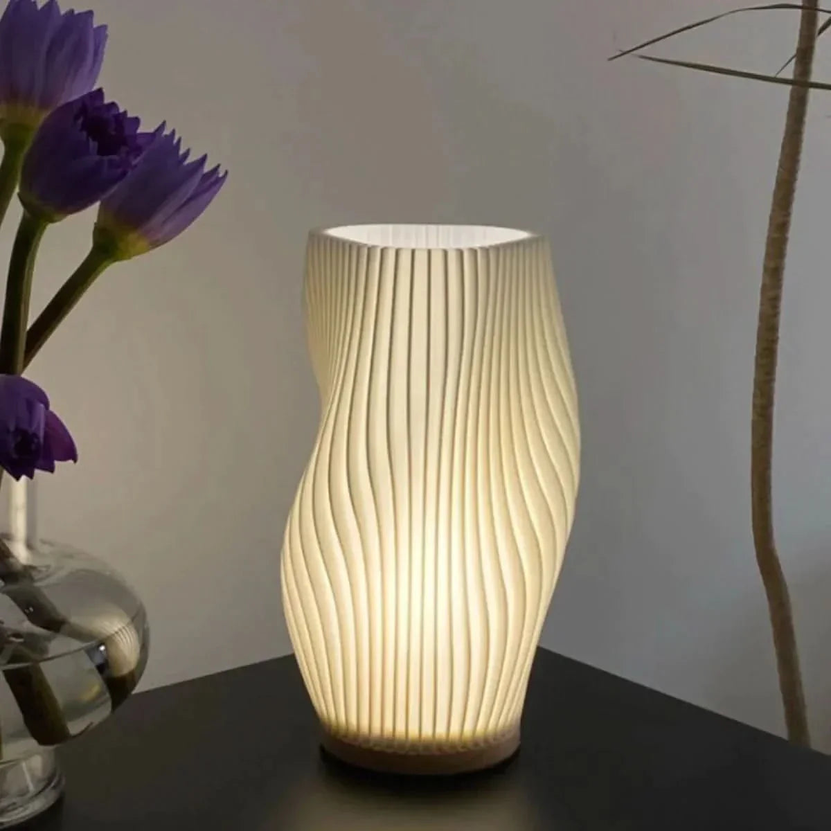 Skorter | Wavecrest Lamp – Sleek USB-Powered Dimmable Table Lamp